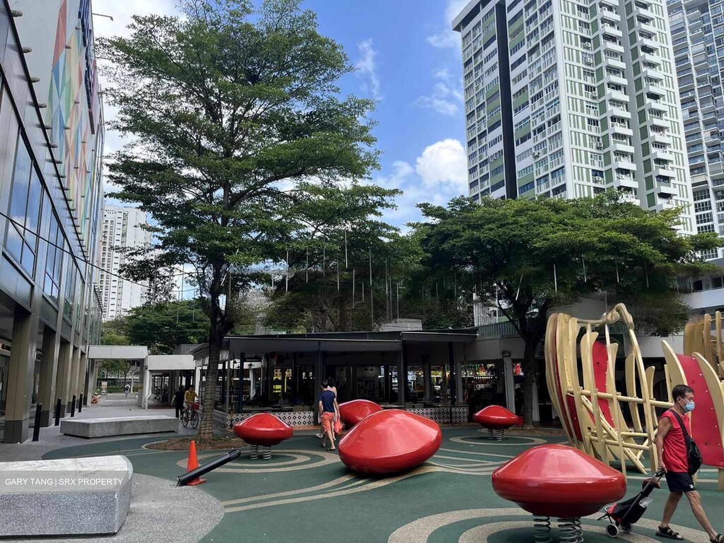 722 ANG MO KIO AVENUE 8 (D20), Shop House #455722791